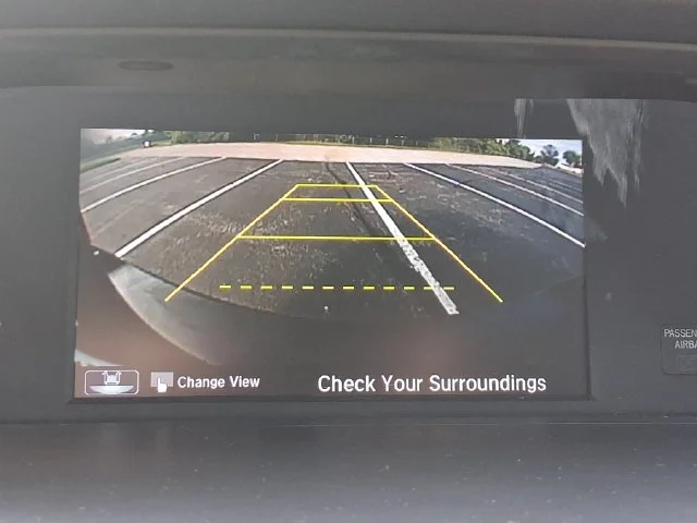 Used 2017  Honda Touring image 30