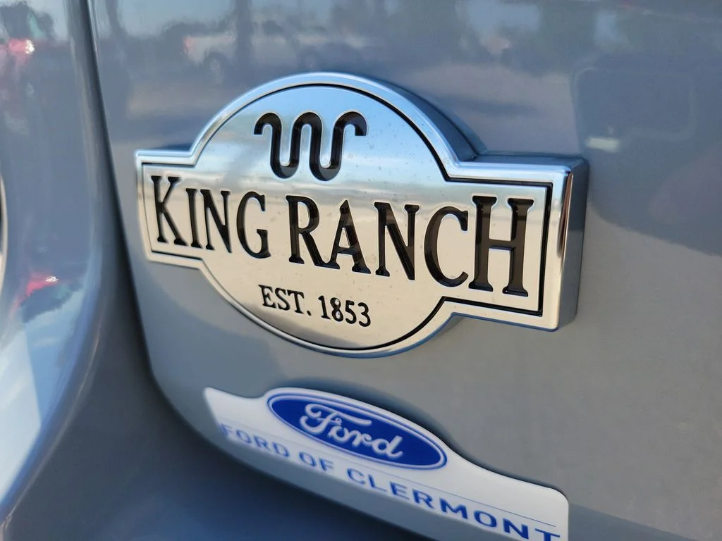 New 2026 Gray Ford King Ranch image 9