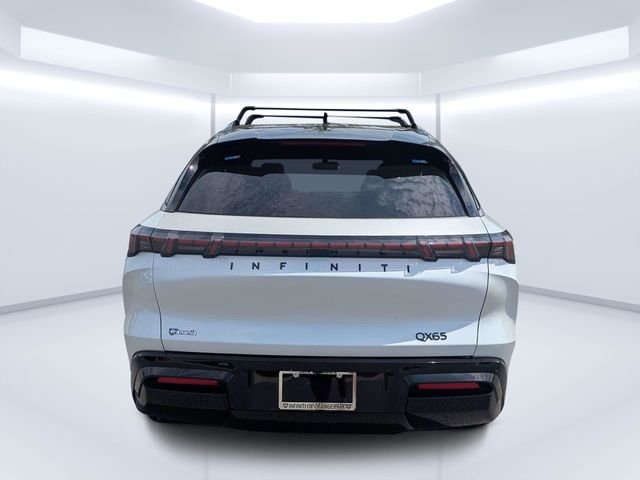 New 2027 2T RAD WHT INFINITI Autograph AWD image 35