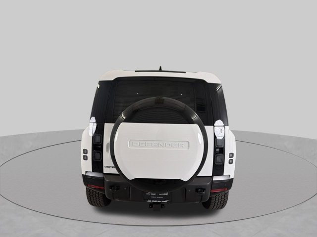 New 2026 Fuji White Land Rover X-Dynamic SE image 6