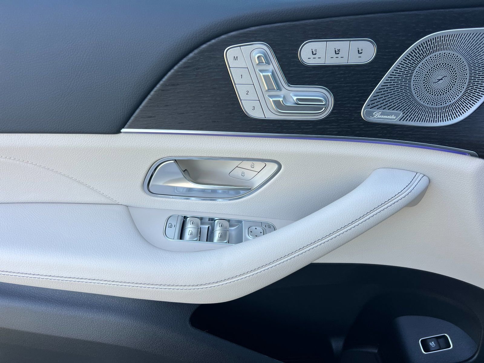 New 2026 MANUFAKTUR Alpine Grey Mercedes-Benz 350 image 14
