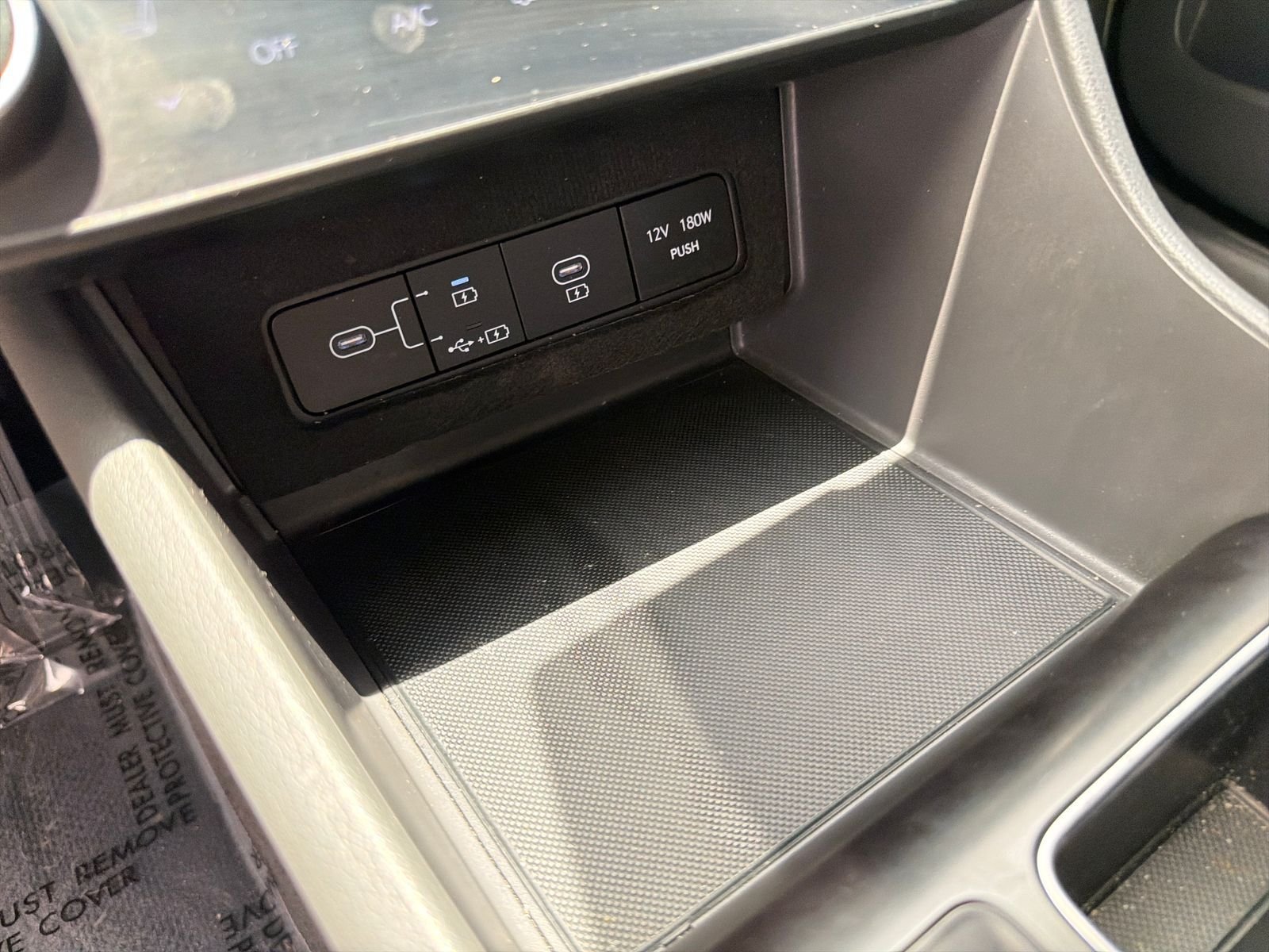Used 2024 Silver Hyundai SEL image 23