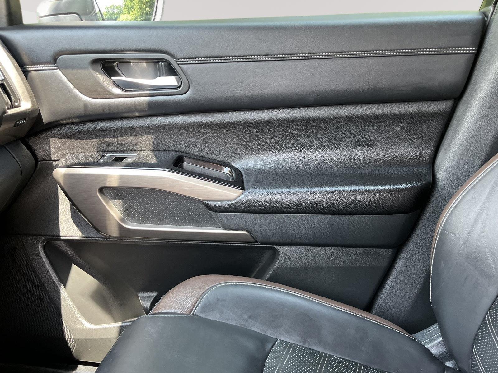 Used 2024 Baja Storm Metallic Nissan Platinum image 23