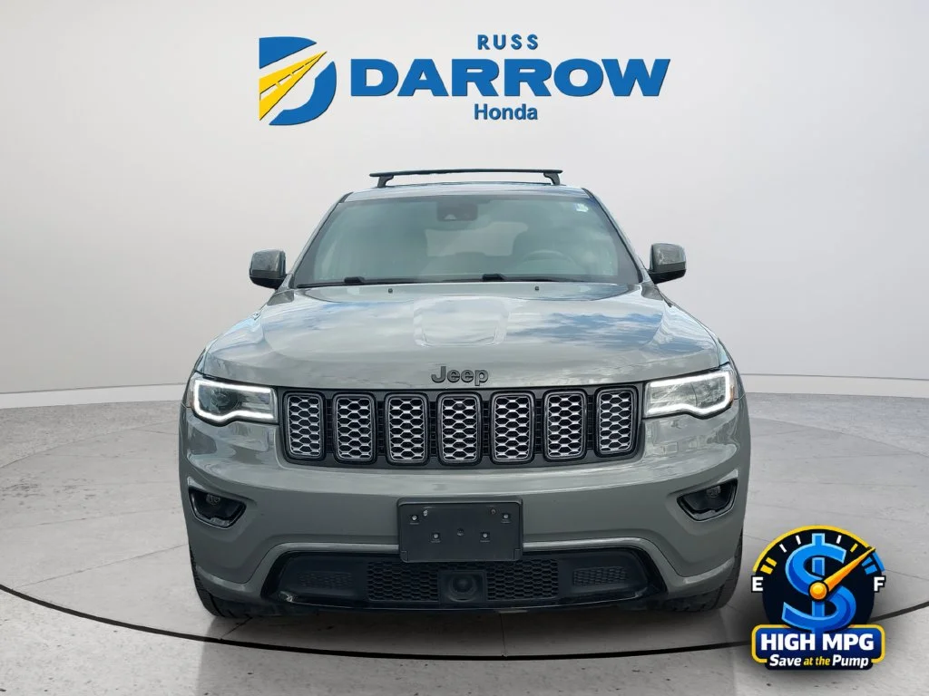 Used 2020 Gray Jeep Altitude image 8