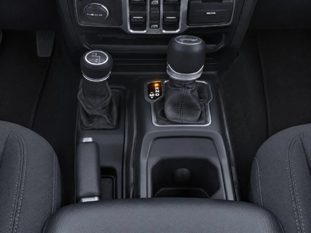Used 2021 Red Jeep Unlimited Sport S image 25