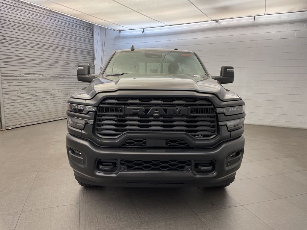 New 2026 Granite Crystal Metallic Clear-Coat Exterior Paint RAM Tradesman image 6