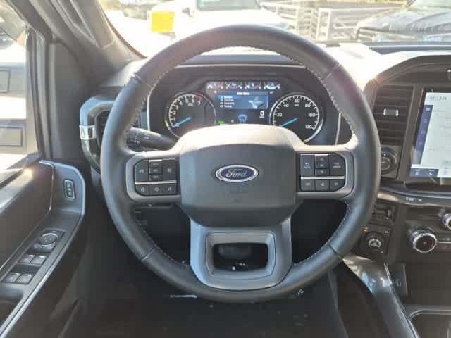 Used 2022 Oxford White Ford XLT image 23