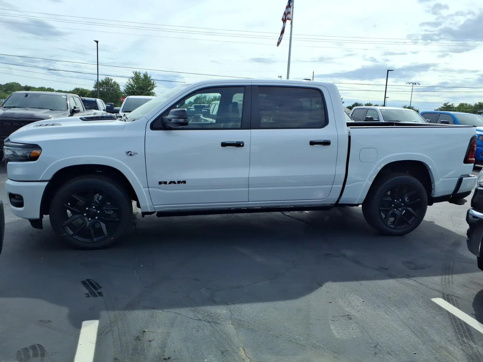 New 2026 Ivory White Tri-Coat Pearl-Coat Exterior Paint RAM Laramie image 3