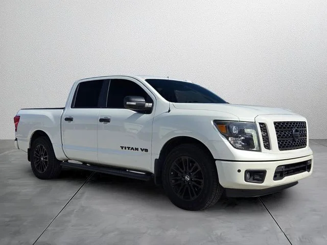 Used 2018 White Nissan SV image 6