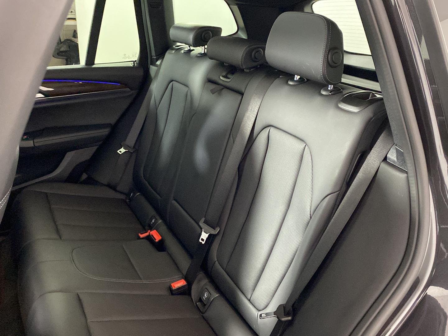 Certified Used 2024 Dark Graphite Metallic Bmw  image 4