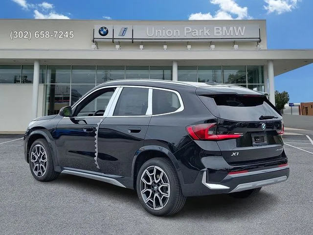 New 2026 Jet Black BMW xDrive28i image 6