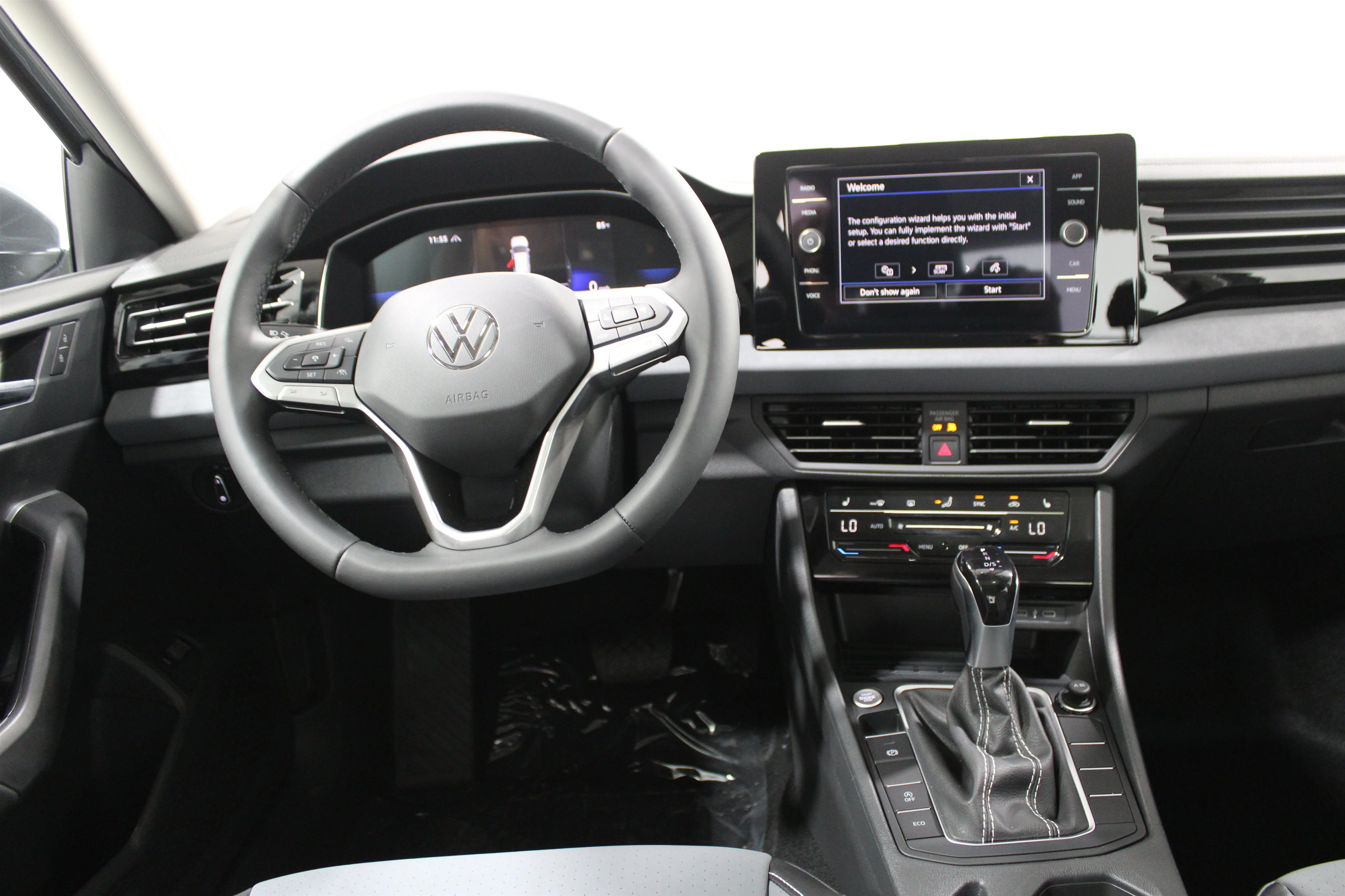 New 2026 Platinum Gray Metallic Volkswagen SE image 2