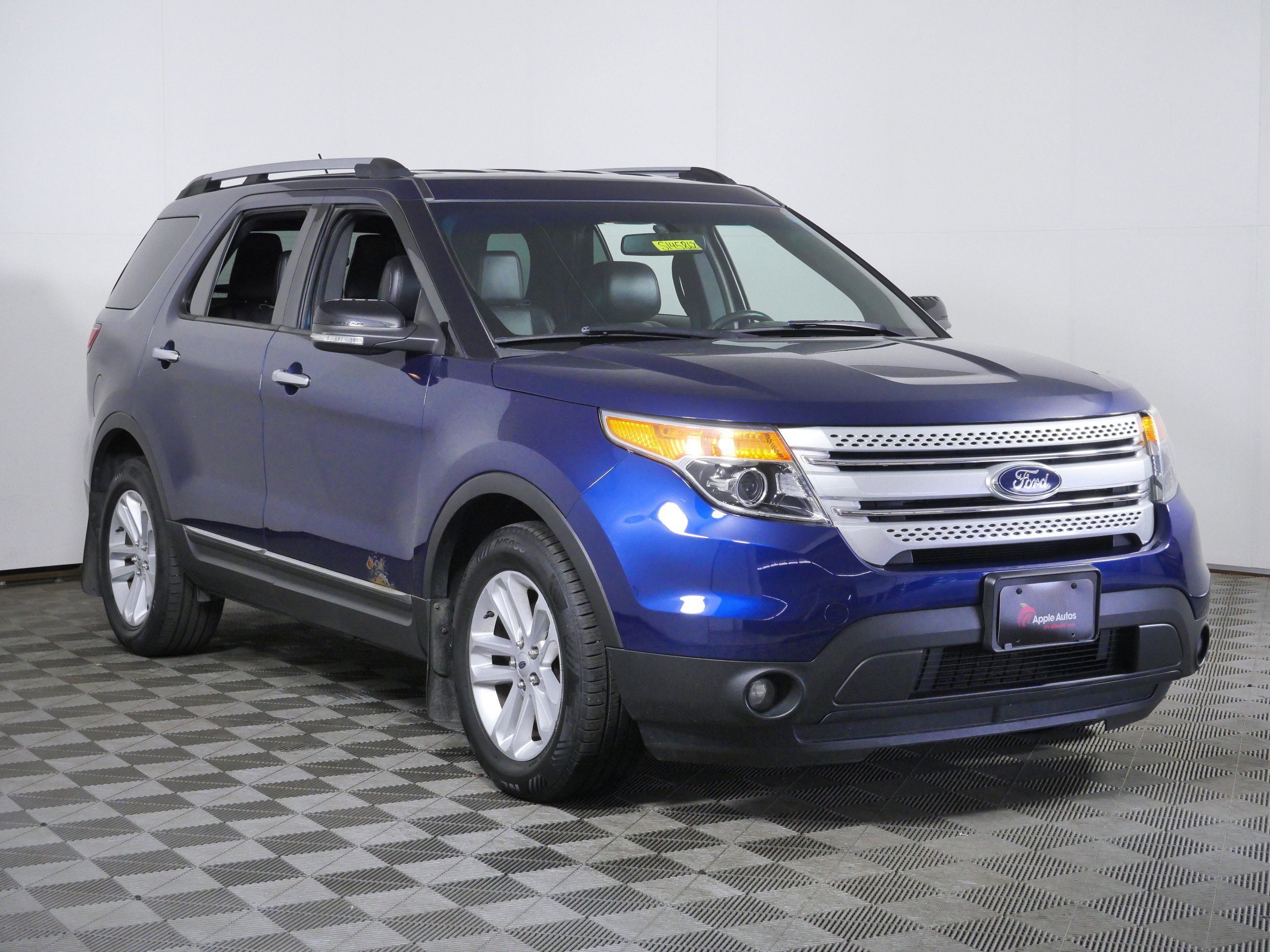2012 Ford Explorer XLT 4x4's photo