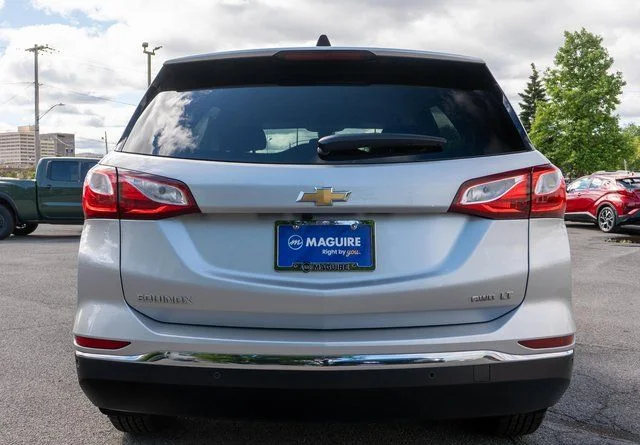 Used 2020 Silver Chevrolet LT image 7