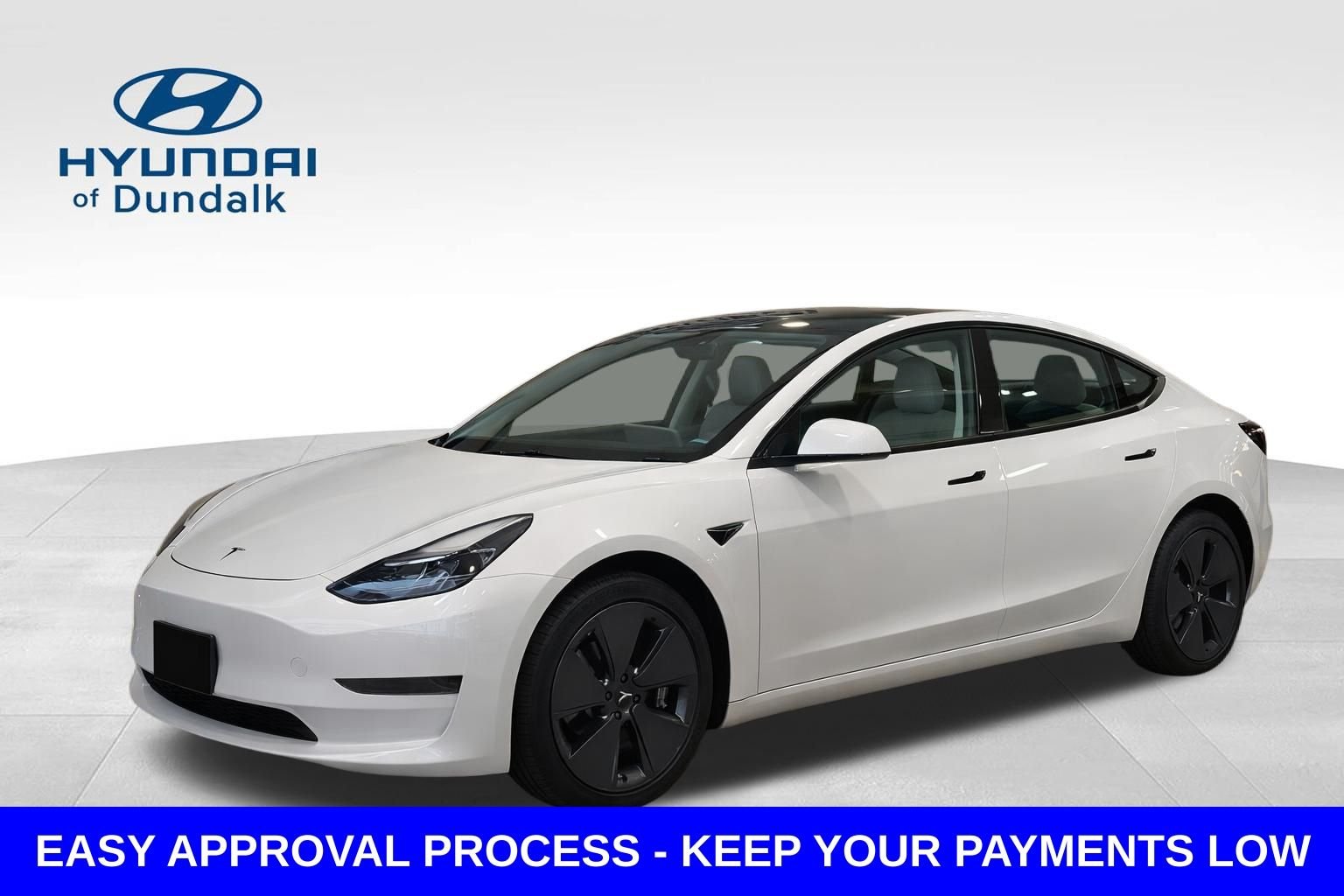 2023 Tesla Model 3 -'s photo