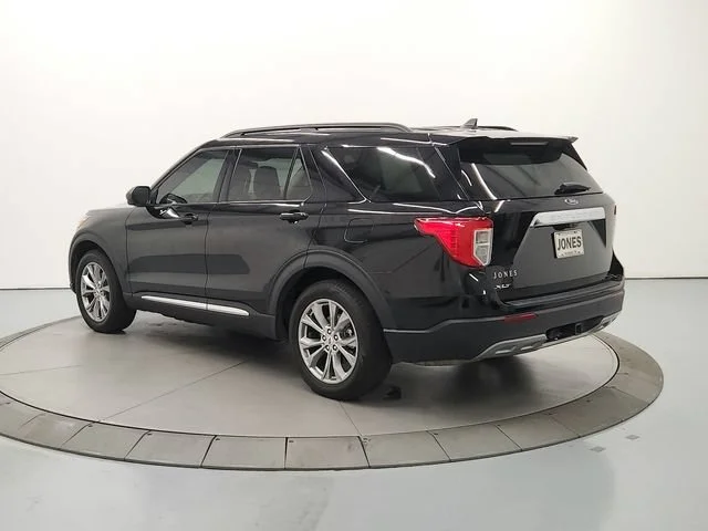 Used 2023 Agate Black Metallic Ford XLT image 6