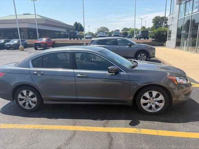 2010 Honda Accord EX-L - Photo 4