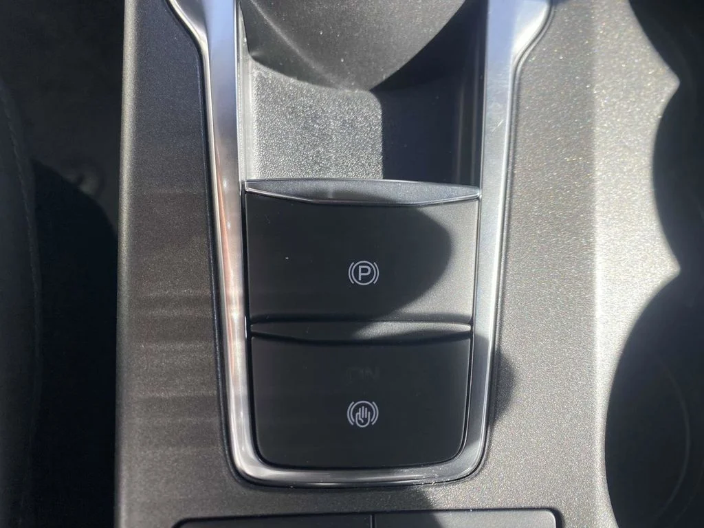 New 2025 Carbonized Gray Metallic Ford Badlands® image 26