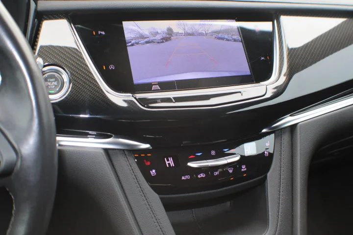 Used 2023 Argent Silver Metallic Cadillac Sport image 11