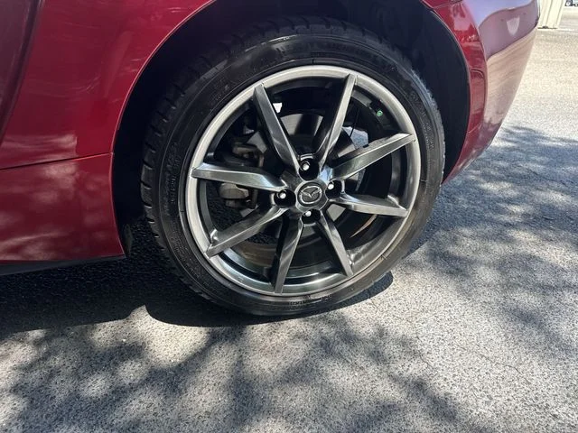 Used 2016 Red Mazda Grand Touring image 30