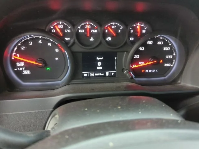Used 2022 White Chevrolet Custom image 6