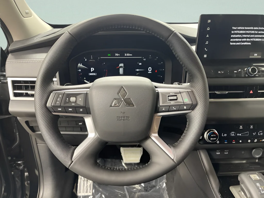 New 2026 Graphite Gray Mitsubishi SEL image 6