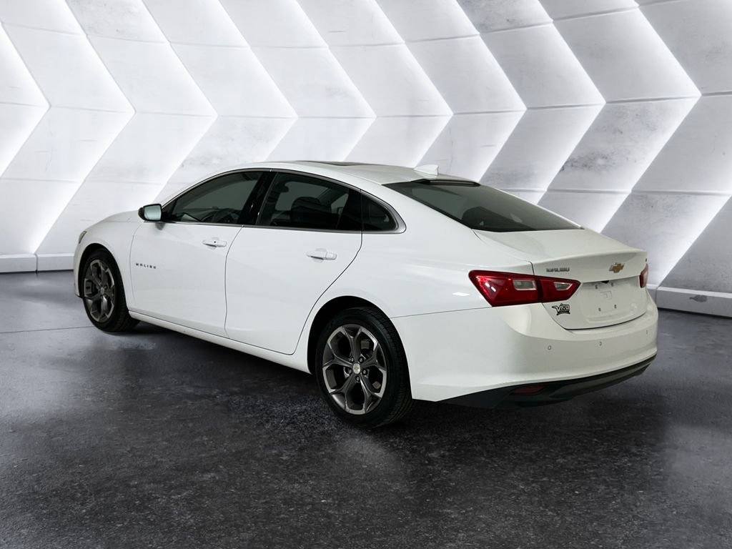 Used 2024 Summit White Chevrolet 1LT image 6