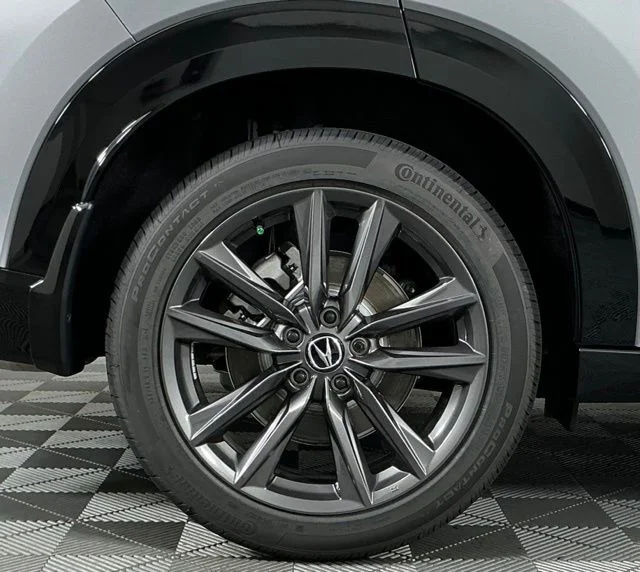 New 2026 Solar Silver Metallic Acura A-Spec Package image 9