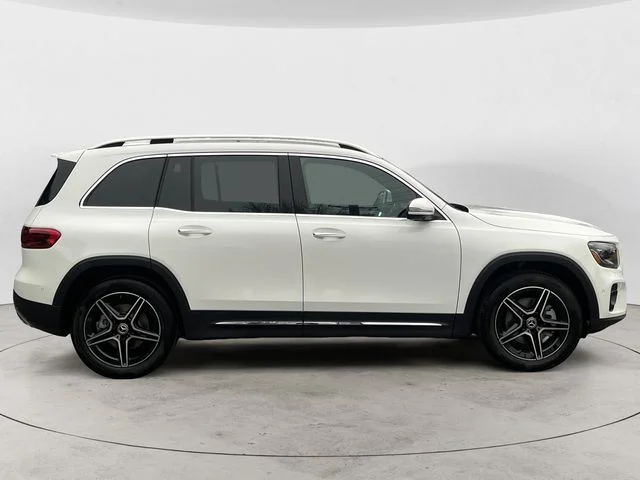Used 2026  Mercedes-Benz GLB 250 image 6
