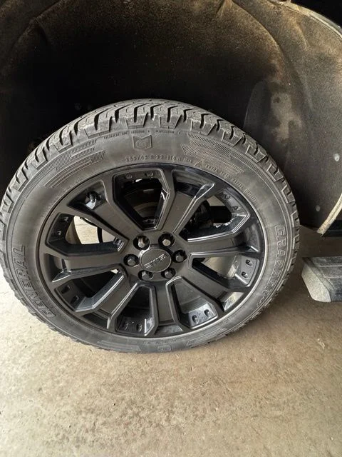 Used 2020 Black GMC Denali image 2