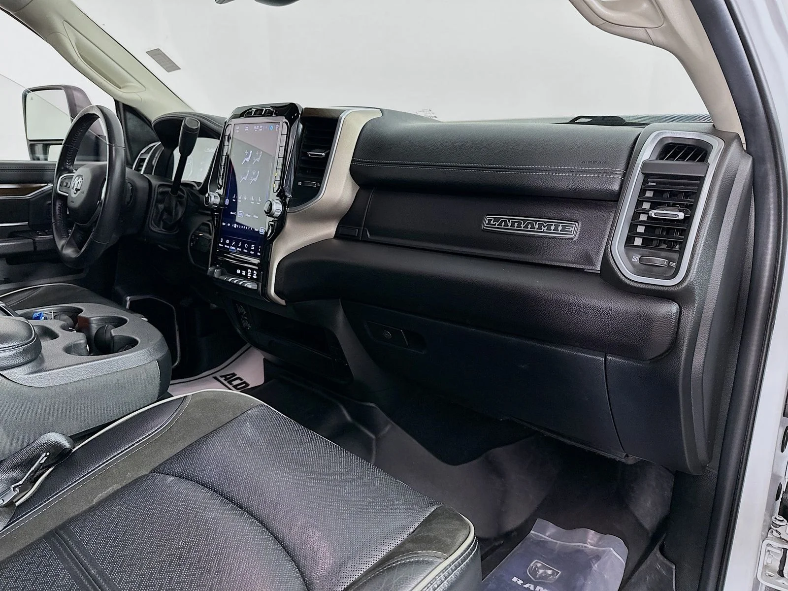 Used 2024 Bright White Clearcoat Ram Laramie image 31