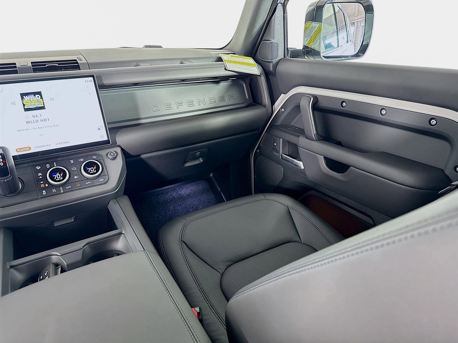 Used 2026 Gray Land Rover X-Dynamic SE image 26