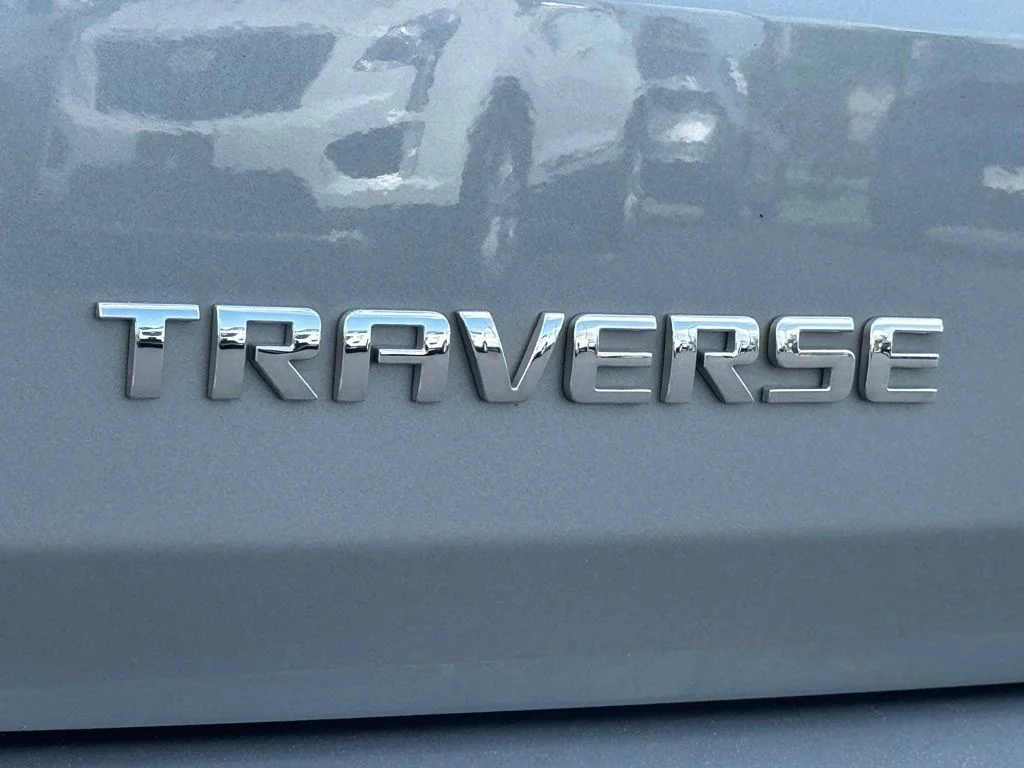 Used 2023 Gray Chevrolet Premier image 11