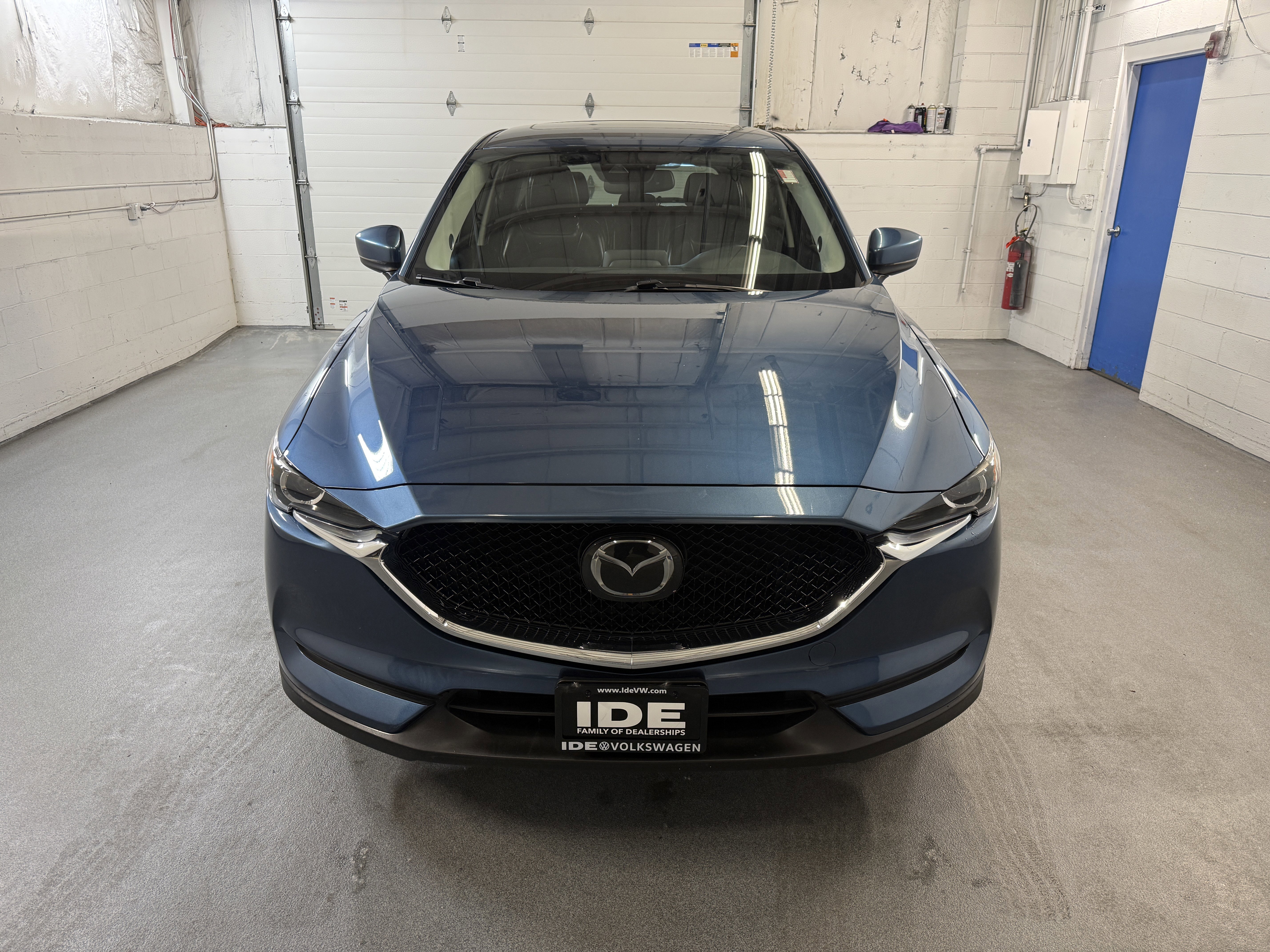 Used 2018 Eternal Blue Mica Mazda Touring image 3
