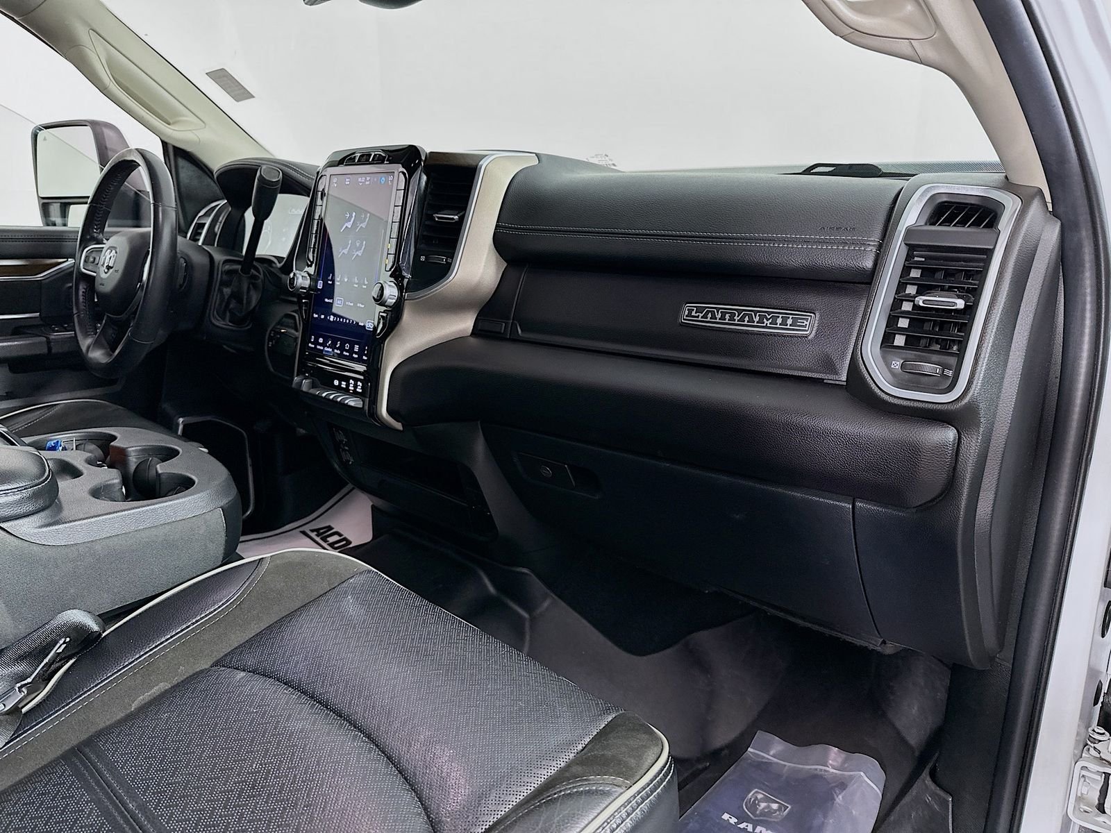 Used 2024 Bright White Clearcoat Ram Laramie image 31