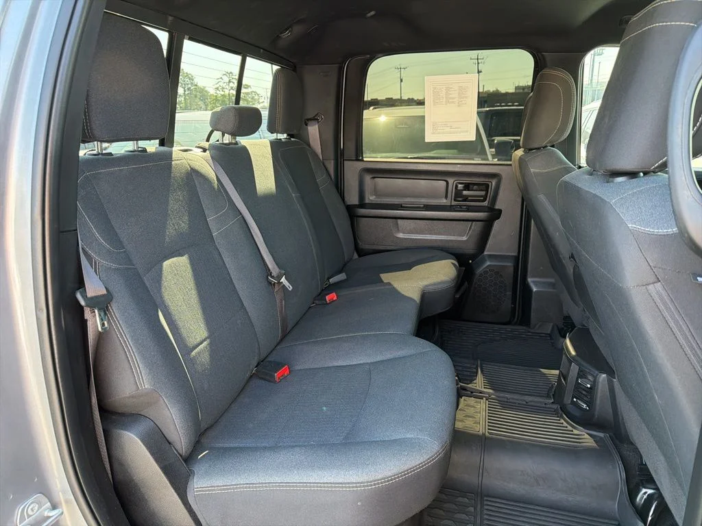 Used 2022 Silver Ram Tradesman image 16