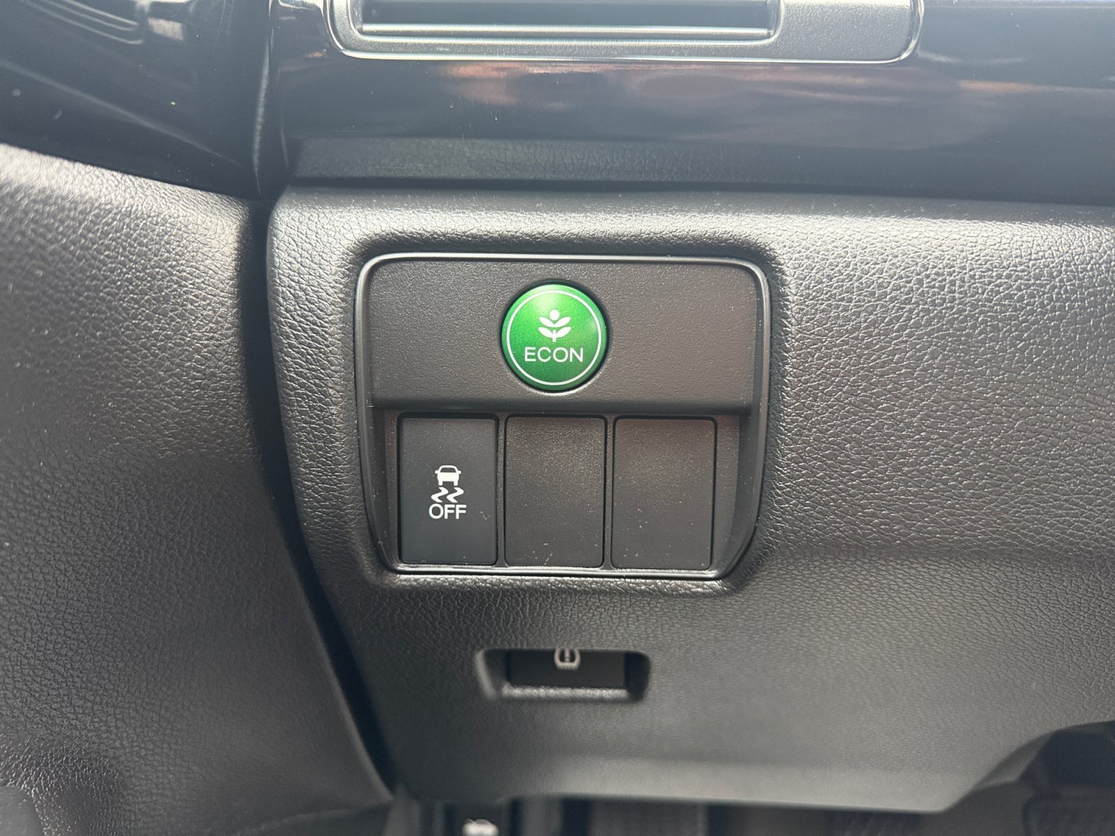 Used 2017 Gray Honda LX image 17