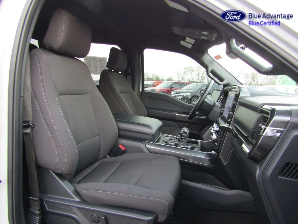 Certified Used 2023 Avalanche Ford XLT image 18