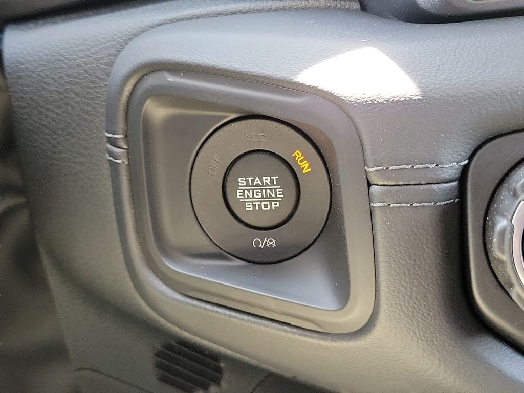 New 2026 Reign Exterior Paint Jeep Mojave image 23