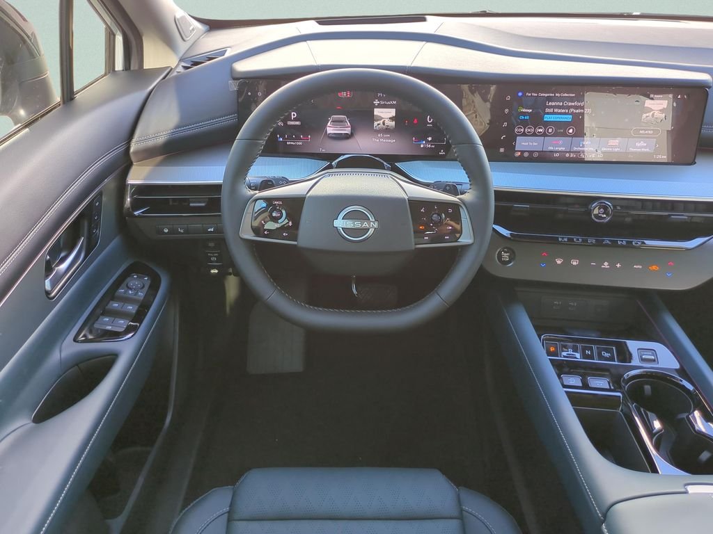New 2026 Everest White Pearl TriCoat / Super Black Two-tone Nissan Platinum image 15