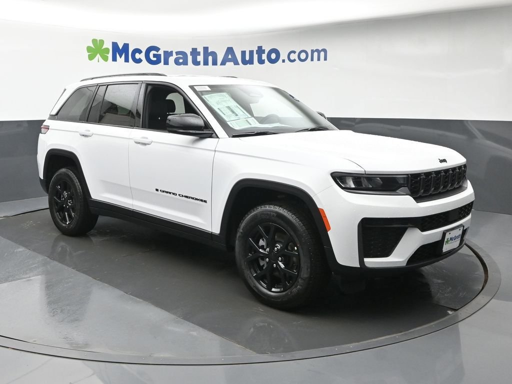NEW 2026 JEEP GRAND CHEROKEE LAREDO ALTITUDE 4X4
