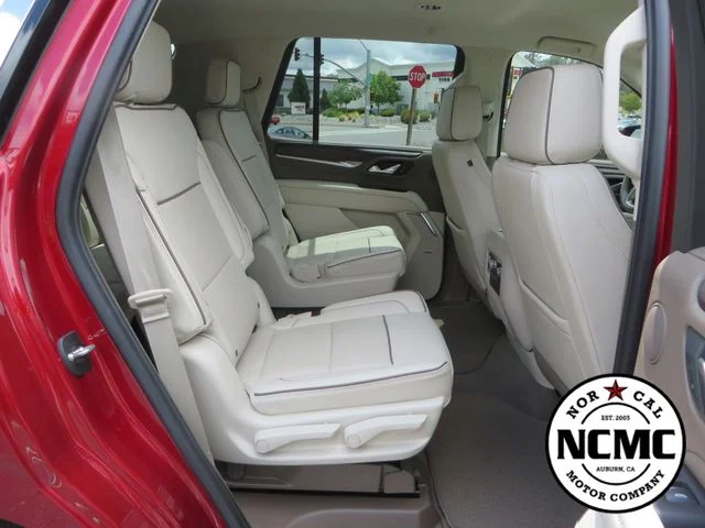 2023 GMC Yukon Denali - Photo 52