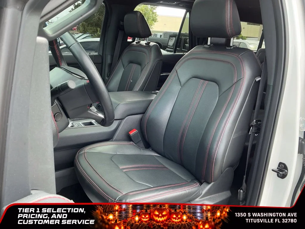 Used 2023 White Ford Limited image 35