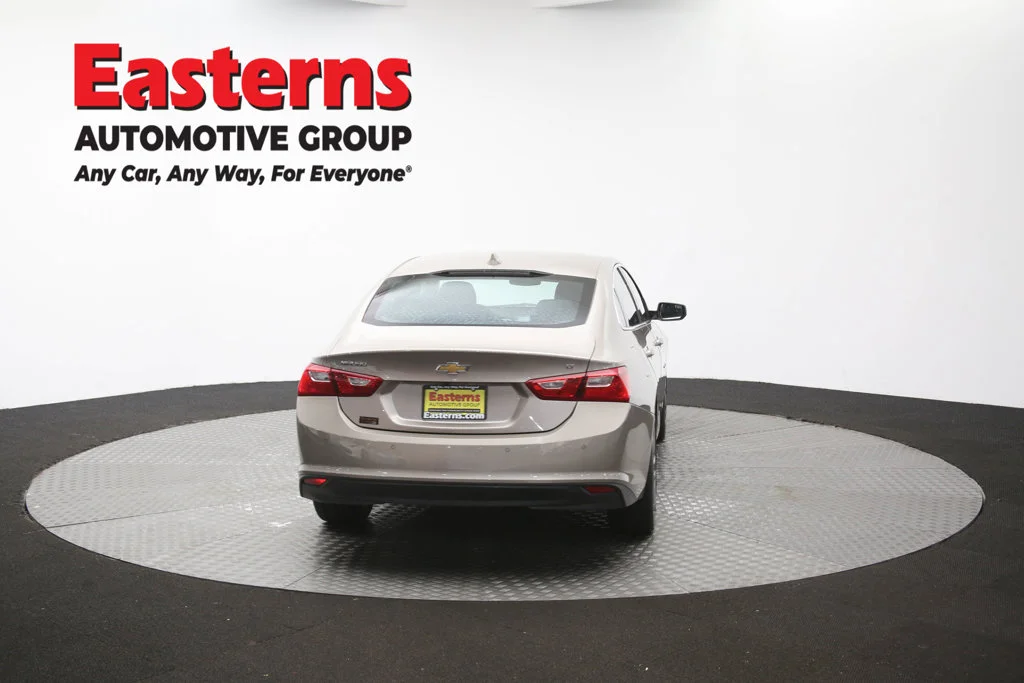 Used 2025 Gray Chevrolet LT image 38