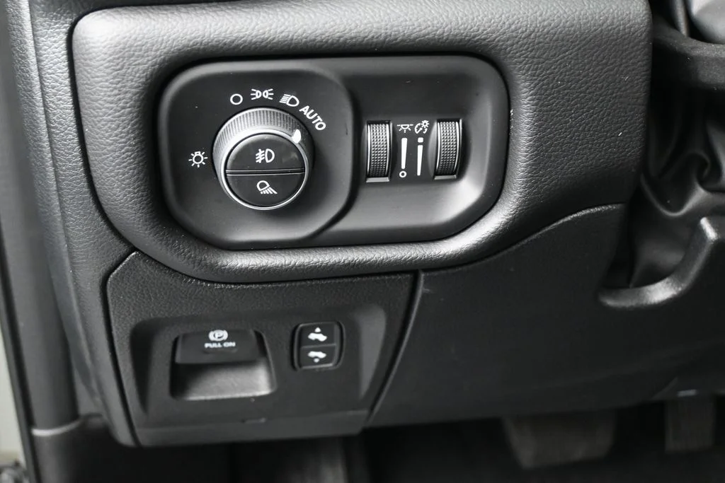 Used 2026 Canyon Lake Ram Laramie image 16