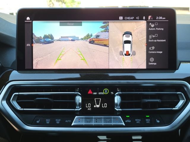 Used 2022 White BMW xDrive30i image 24