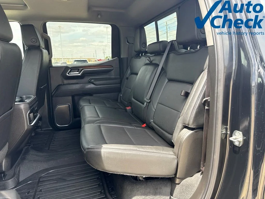 Used 2024 Black GMC Denali image 10