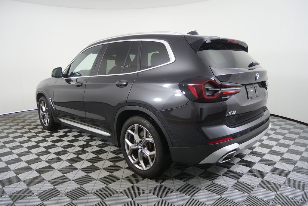 Certified Used 2023 Dark Graphite Metallic BMW sDrive30i image 5