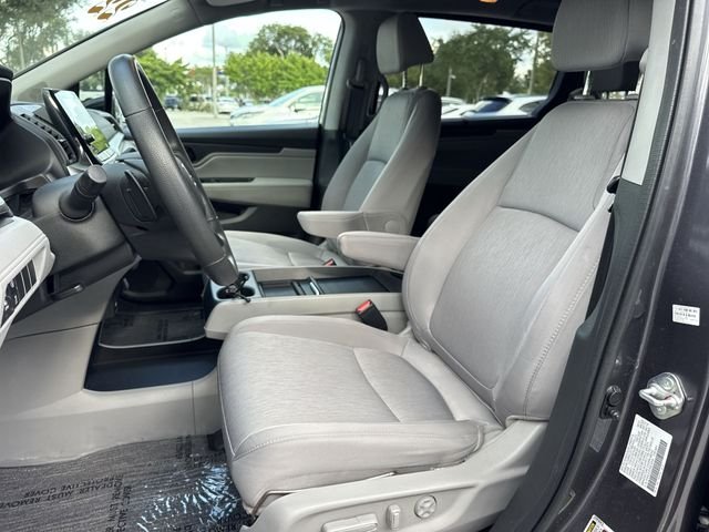 2022 Honda Odyssey EX - Photo 11