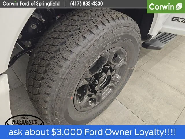 New 2026 Oxford White Ford F-250® XL image 41